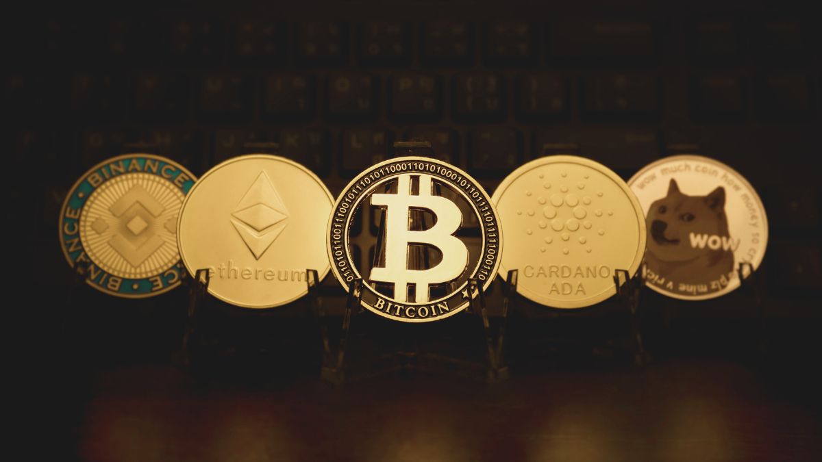 Bitcoin slips to ₹71.43 L on May 23 as crypto markets shed ground